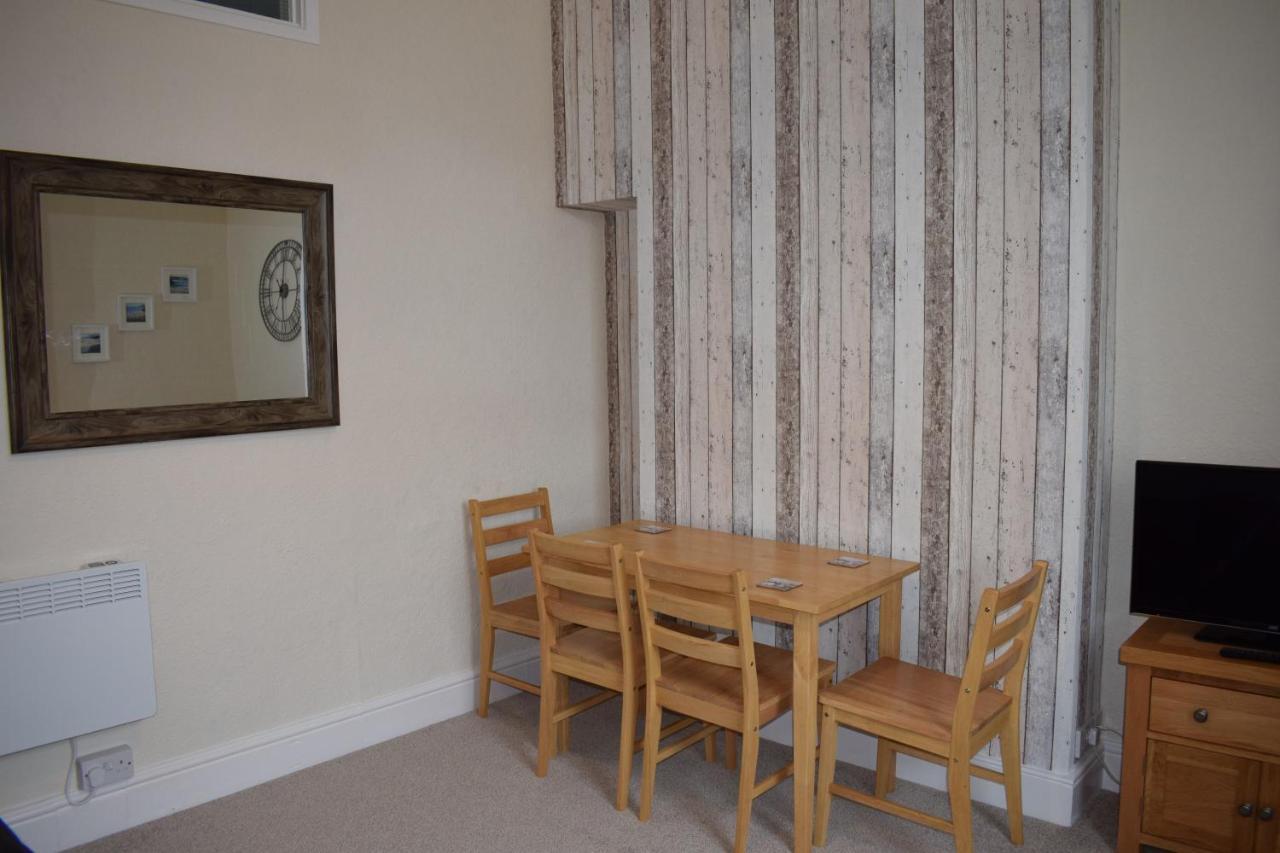 Cedar House, Formerly Shamrock House Llandudno Bagian luar foto
